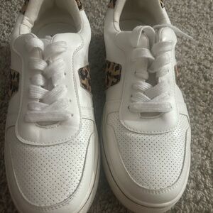 MIA White Shoes with Leopard Details